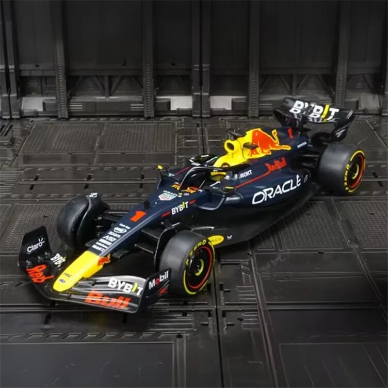 1:24 Racing Car Model - Diecast Alloy
